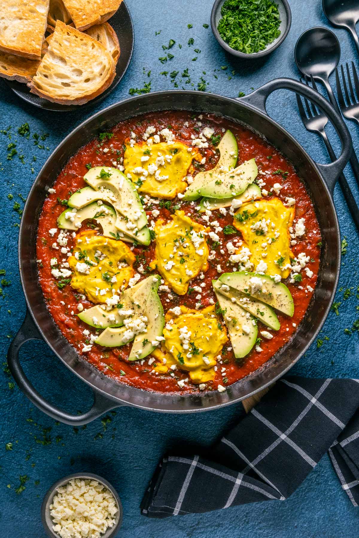 Vegan shakshuka in a cast iron skillet.