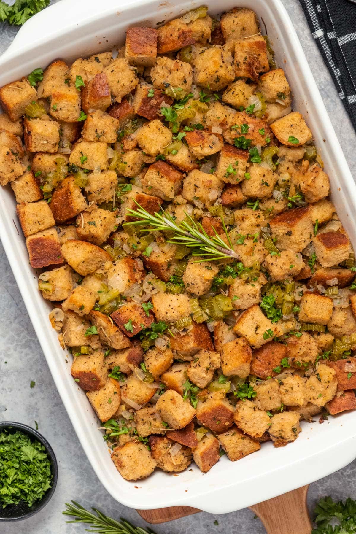 Vegan stuffing in a white dish.